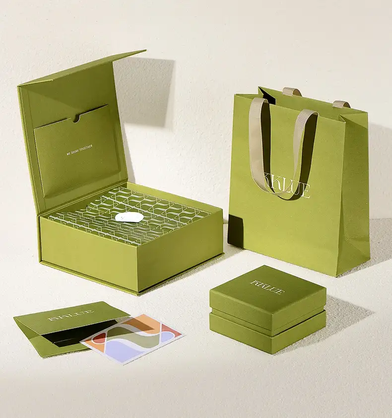 Green premium gift boxes and bags